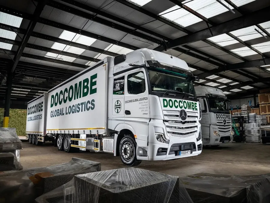 Doccombe Global Logistics: Precision in International Freight