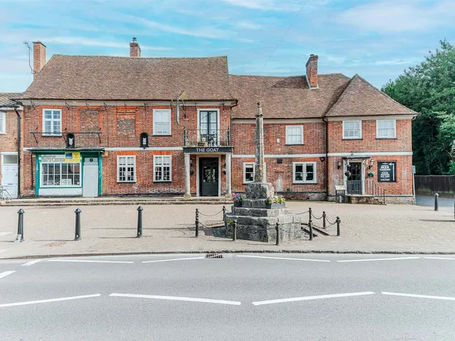 The Goat pub in the centre of Downton
